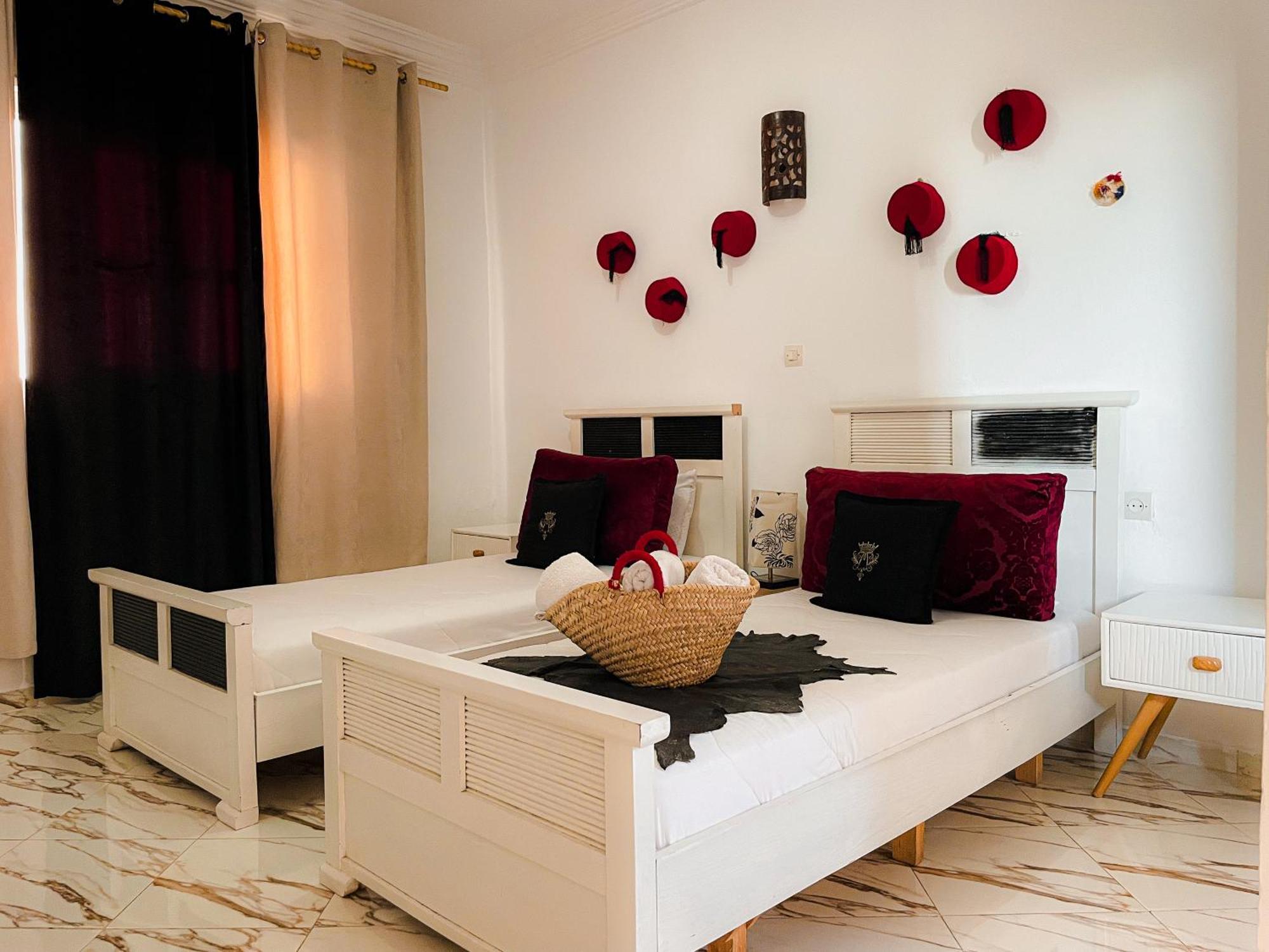 Hotel Princesse Ilham Chefchaouen Bagian luar foto
